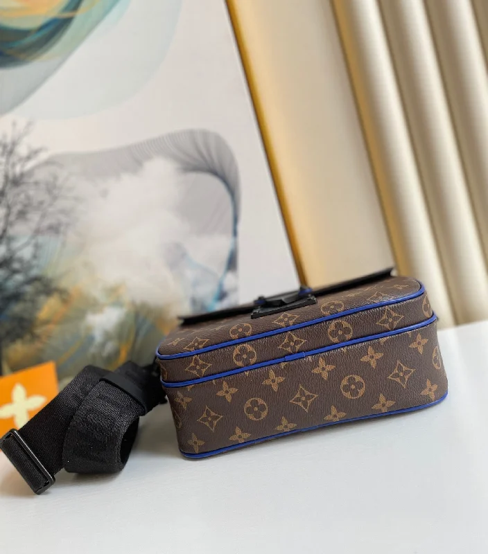 Louis Vuitton S Lock Messenger Bag