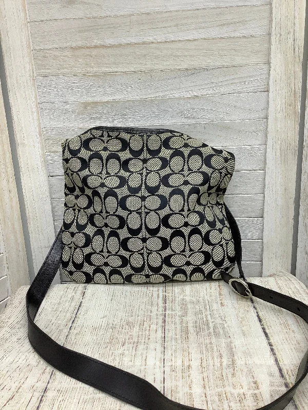 Crossbody By Coach  Size: Medium