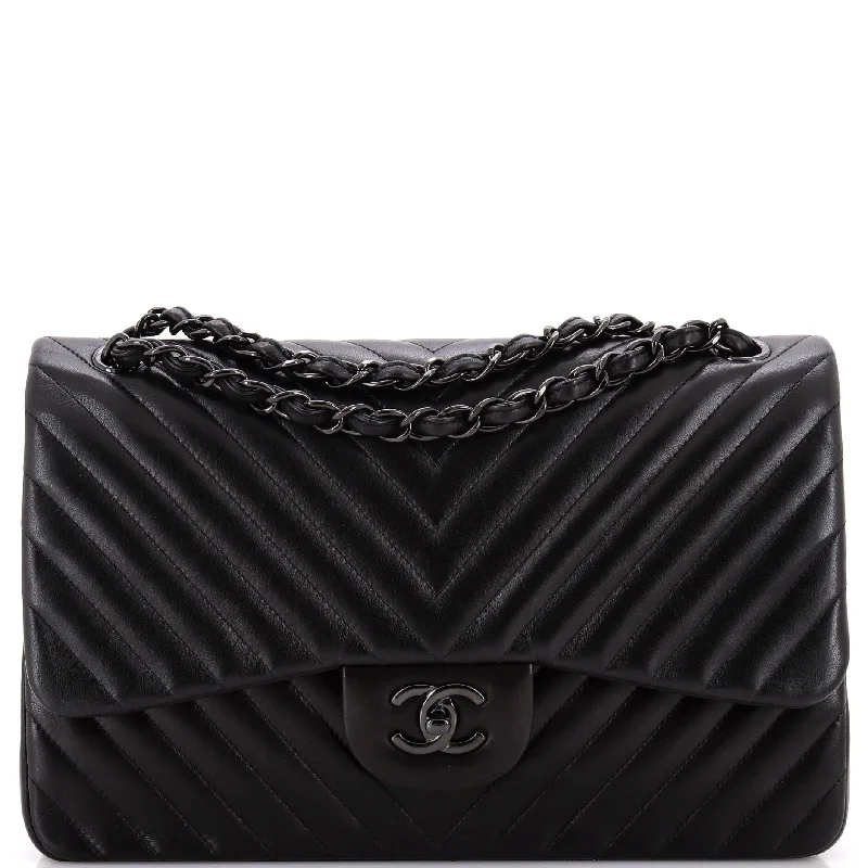 So Black Classic Double Flap Bag Chevron Lambskin Jumbo