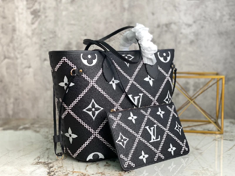 Louis Vuitton Neverfull MM Bag