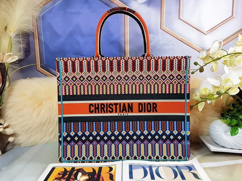 Christian Dior Saddle bags with a distressed leather finishGlitzybags - Dior Bags - 4710